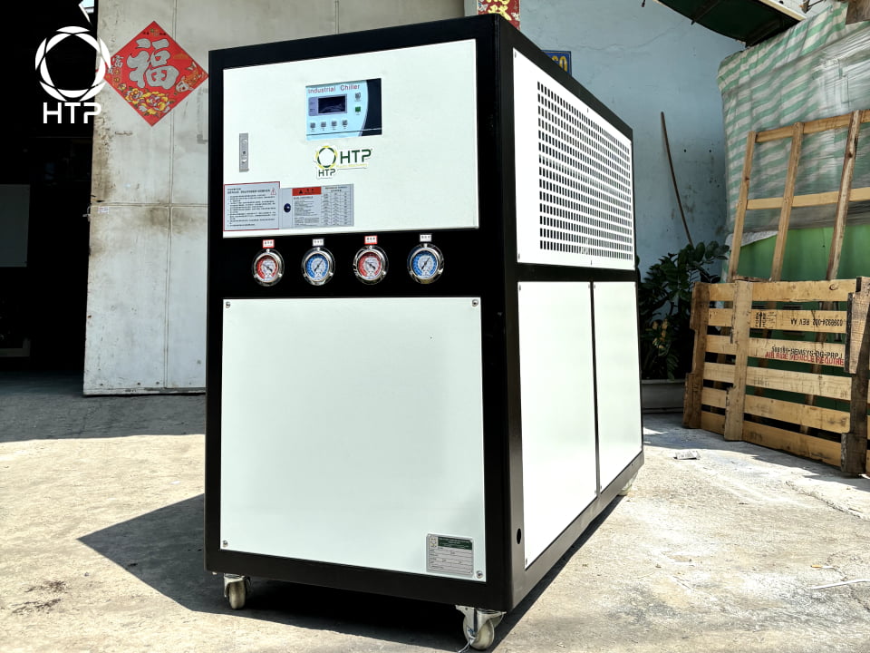 Máy làm mát chiller giải nhiệt khuôn Hoàng Tiến Phát chất lượng
