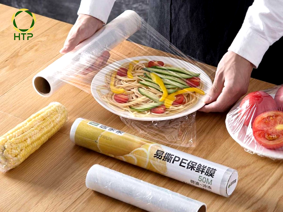 Nhựa PE cũng được coi là an toàn khi sử dụng để đựng thực phẩm