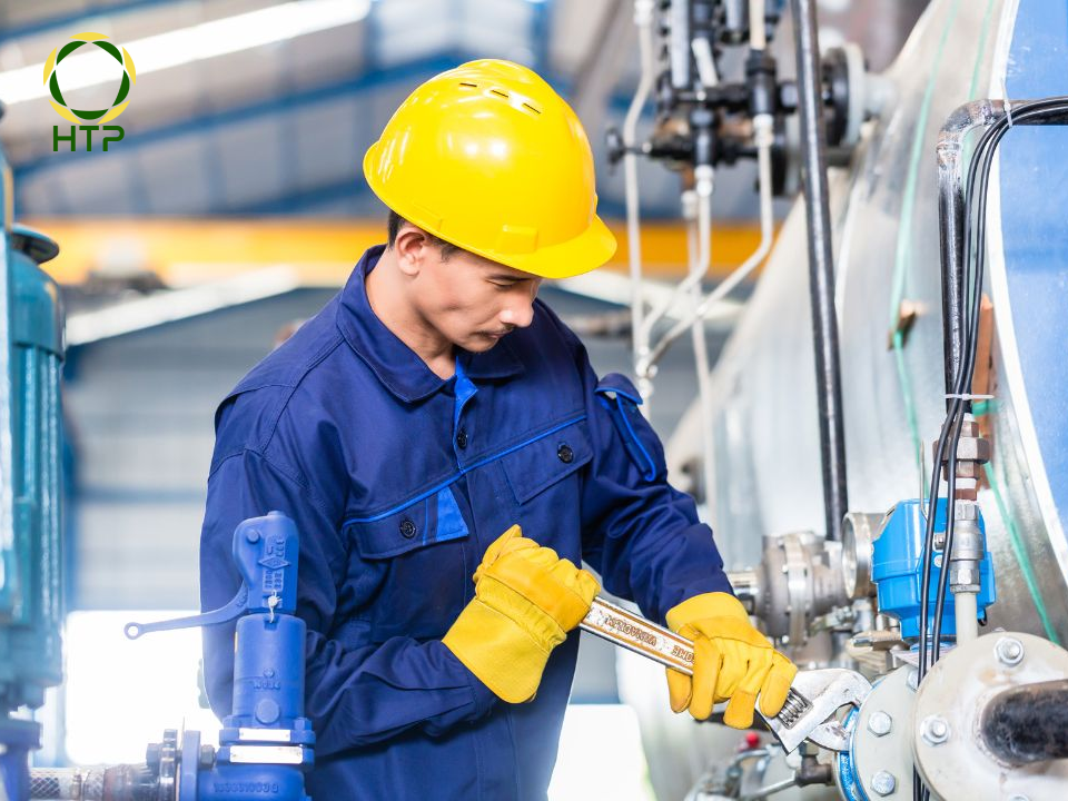AI giúp máy ép nhựa giảm được chi phí trong vận hành và bảo trì